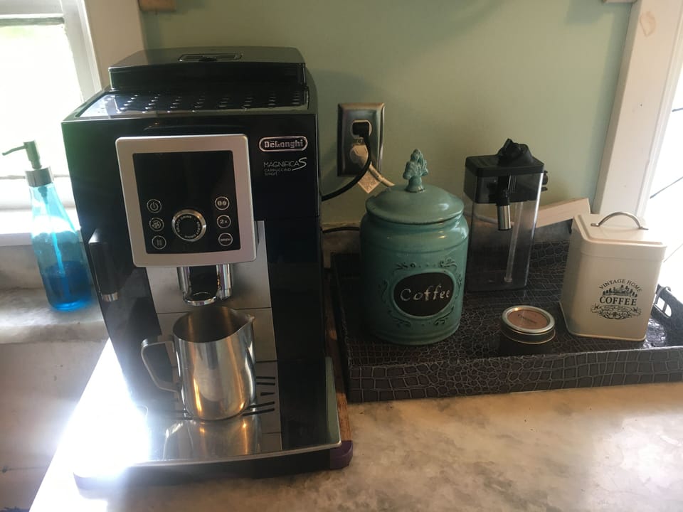 Super Automatic Espresso Machine and Grinder