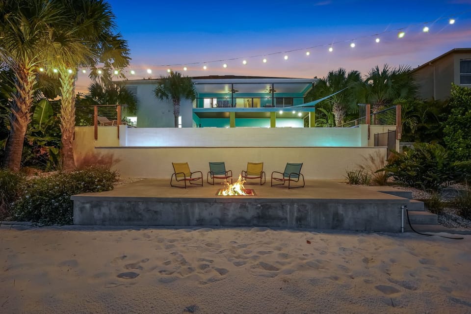 Perfect spot for a fire on a cool Florida night.
