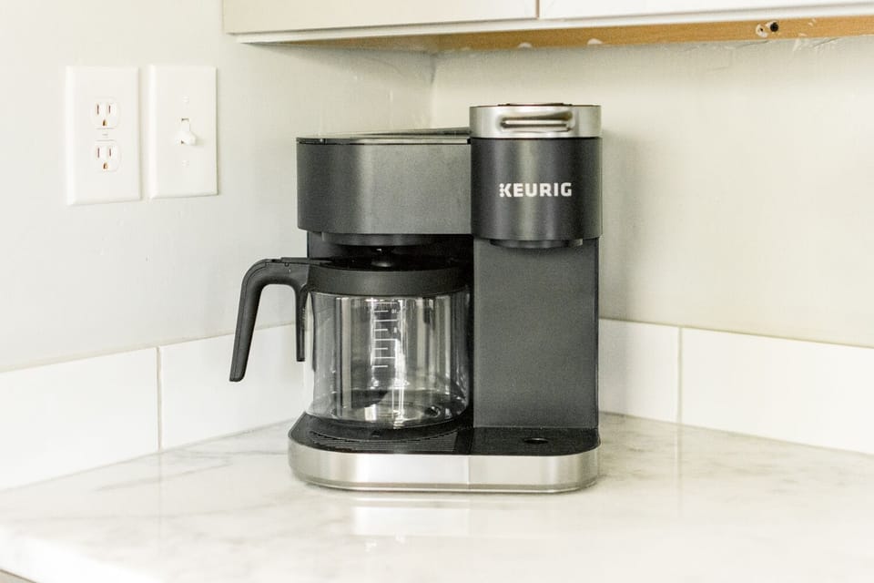 Keurig Duo allows you to use ground coffee or K-cups.