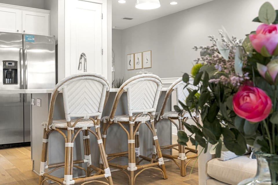 Enjoy your trip to the beach in our beautifully decorated townhome!