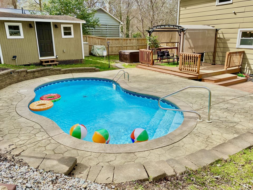 Jump in the pool OR relax in the hot tub!