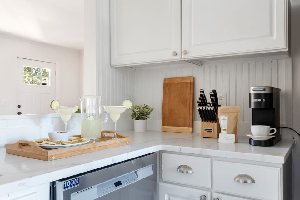 Fully Stocked Kitchen