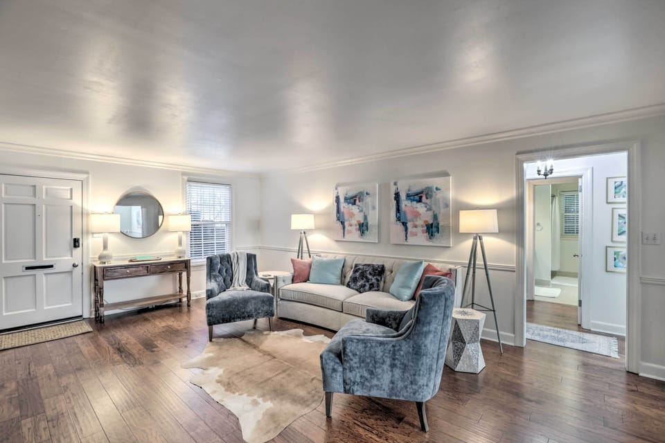 Thomasville Vacation Rental | 2BR | 1.5BA | 1 Step Required | 1,404 Sq Ft