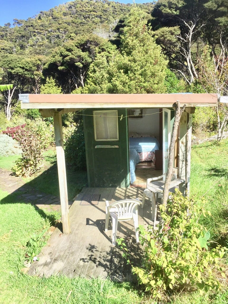 Sunny Garden Cabin