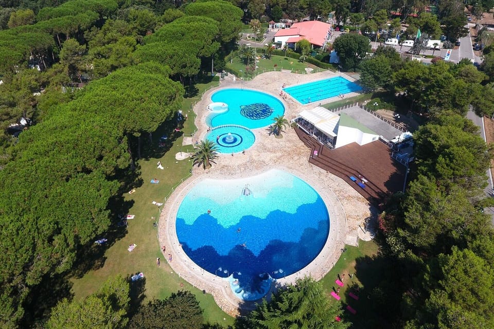 Holiday Home Swimming Pool