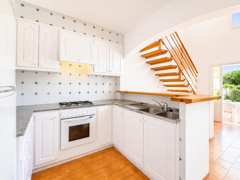 Equipped kitchen