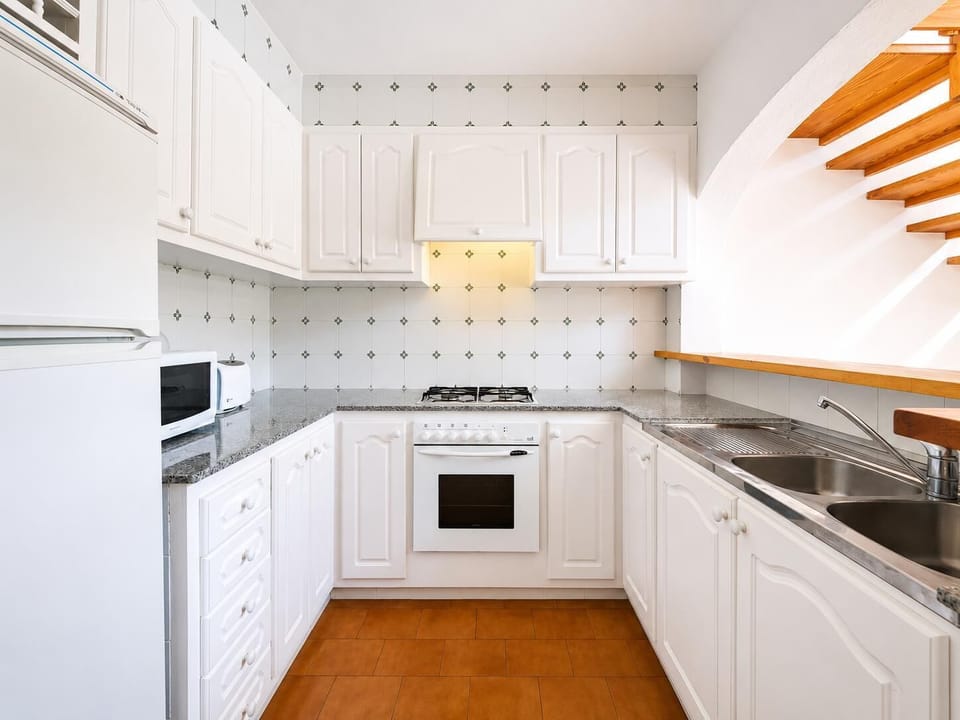 Equipped kitchen