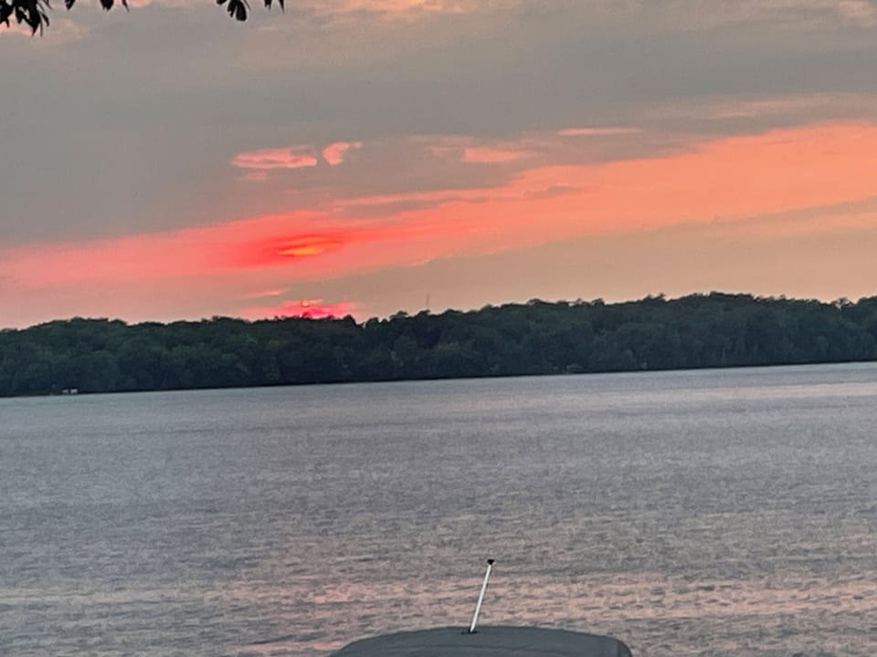 Sunset on the lake