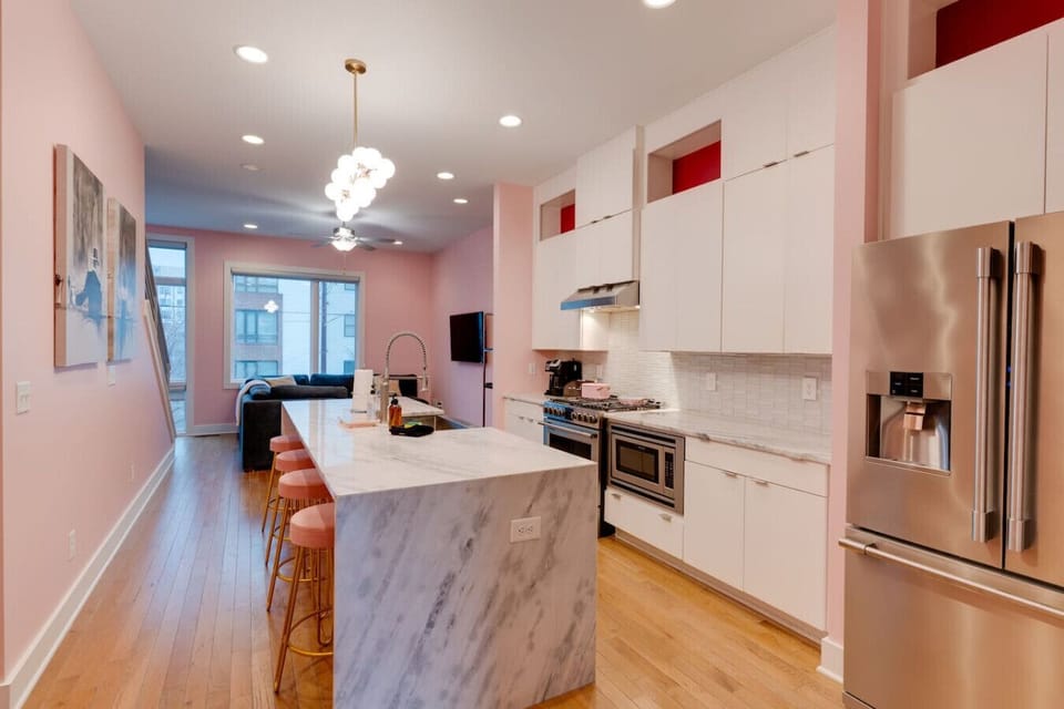 Kitchen Island seating 4