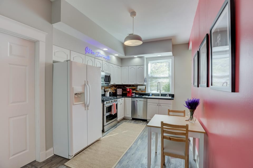 eat in kitchen with all appliances, including a dishwasher. coffee is provided!