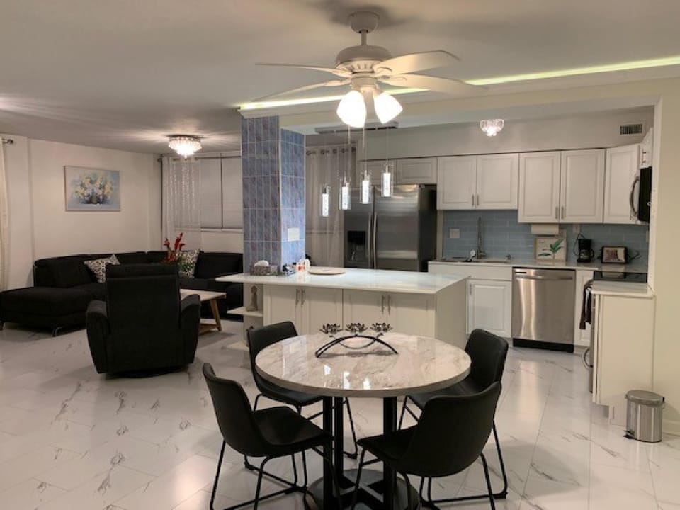 Kitchen, Living and Dinning Room
