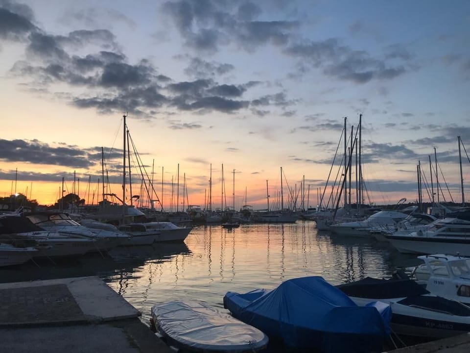 Marina