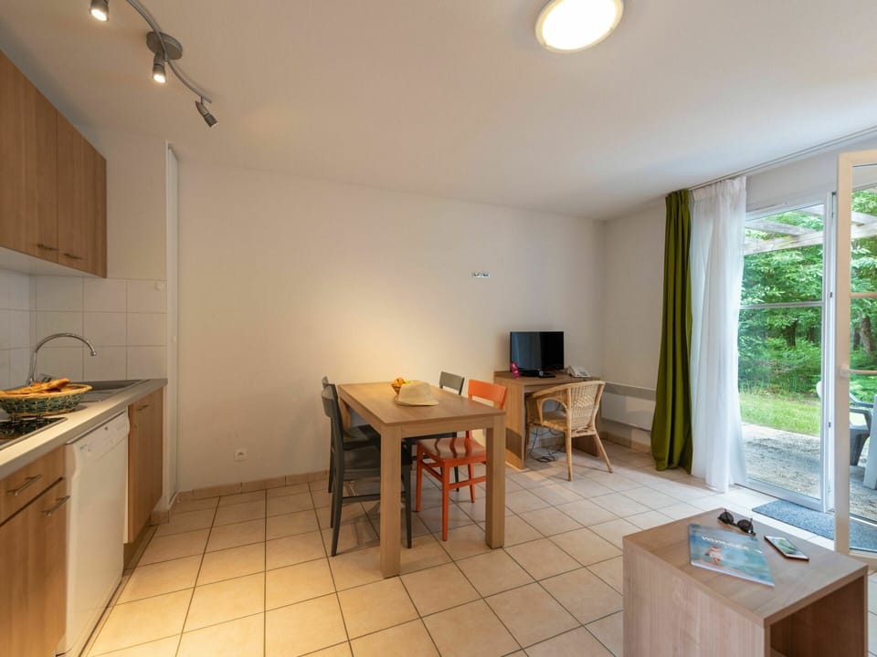 Table, Furniture, Plant, Cabinetry, Wood, Kitchen, Building, Gas Stove, Floor, Flooring