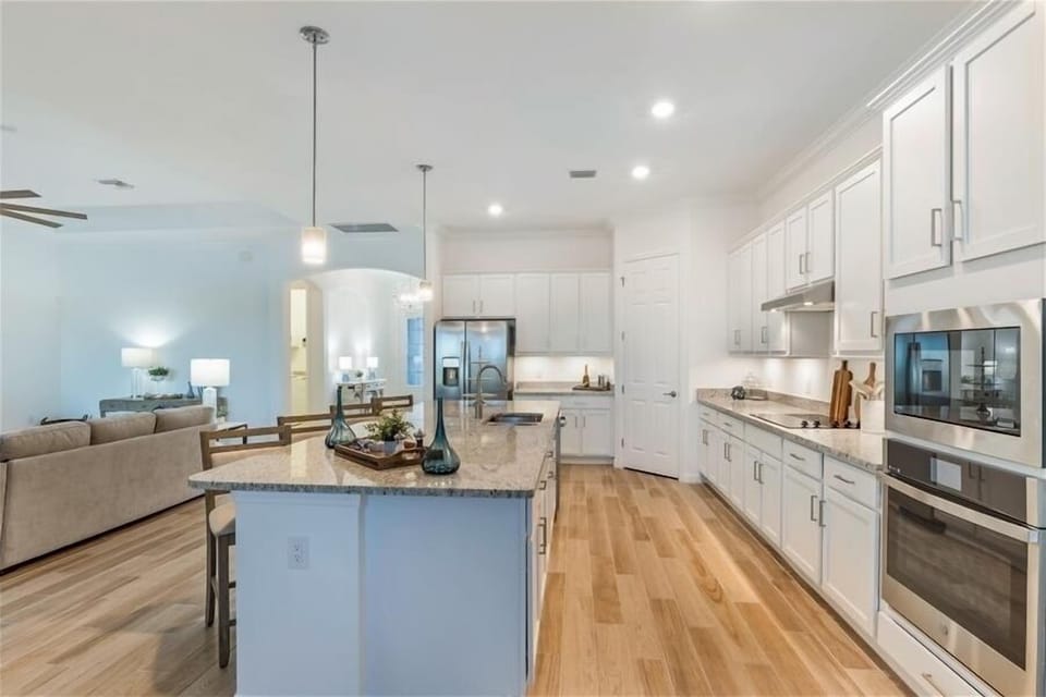 Gourmet Kitchen, Fully Equipped