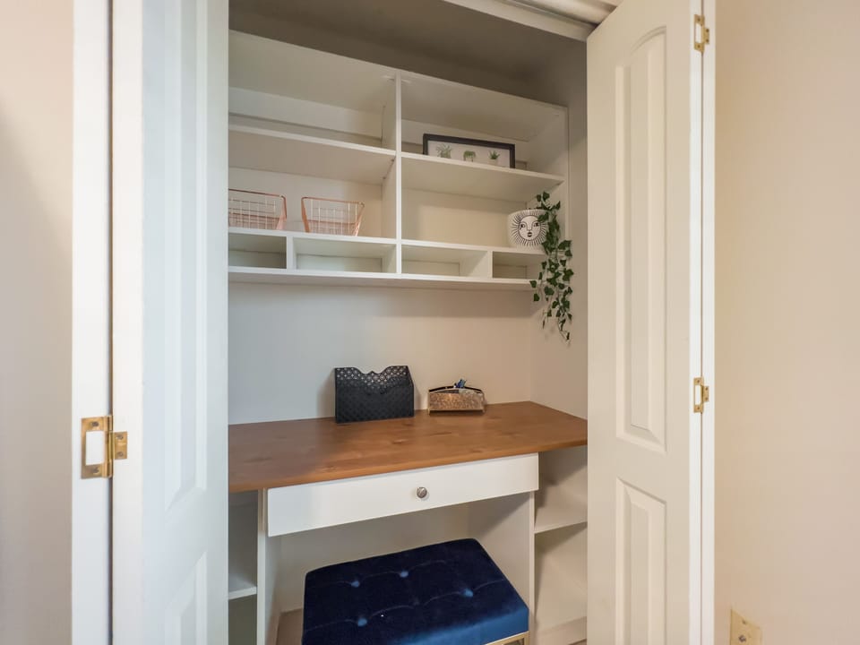 Desk area and high speed WIFI perfect for remote working