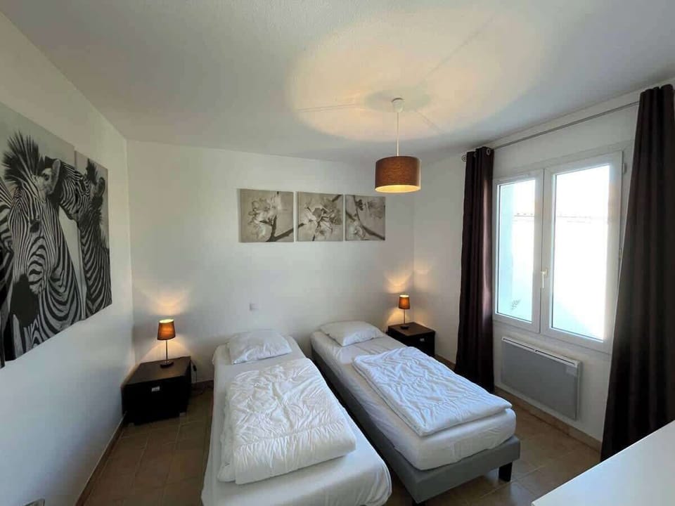 Bedroom two single beds
