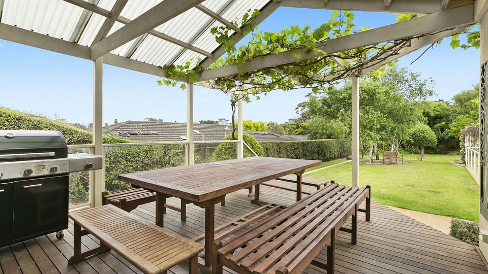 Undercover outdoor entertaining