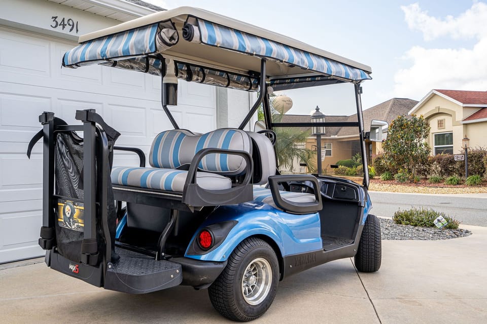 Temporary 4-seater while awaiting delivery of new 2021 Yamaha gas 4-seater.