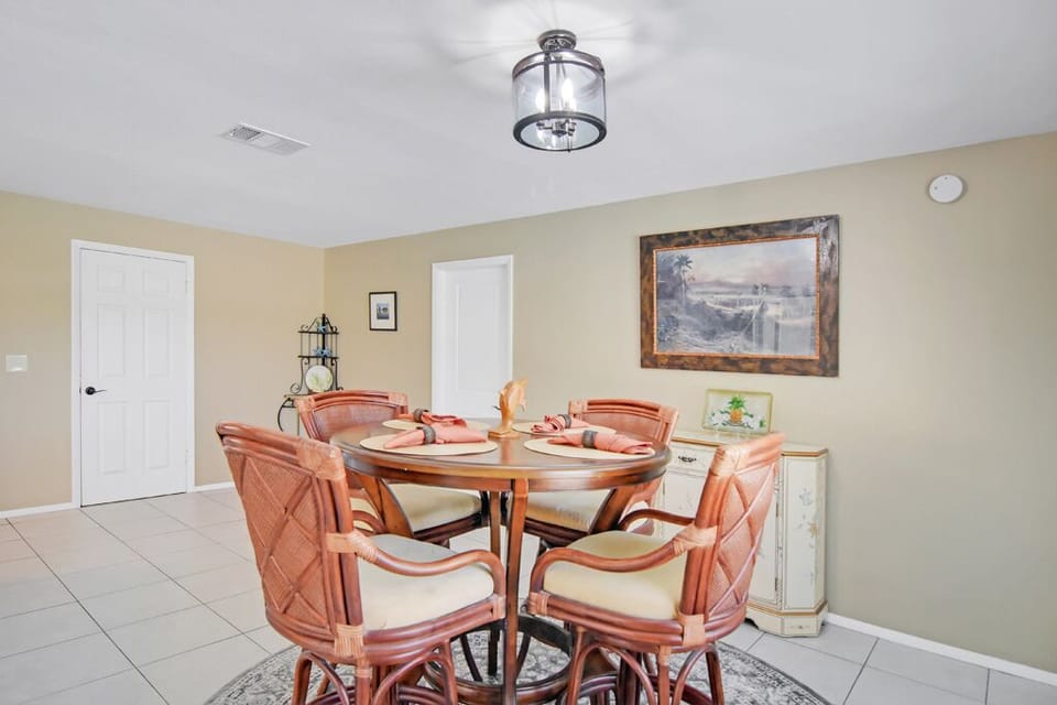 Tastefully decorated dining room area