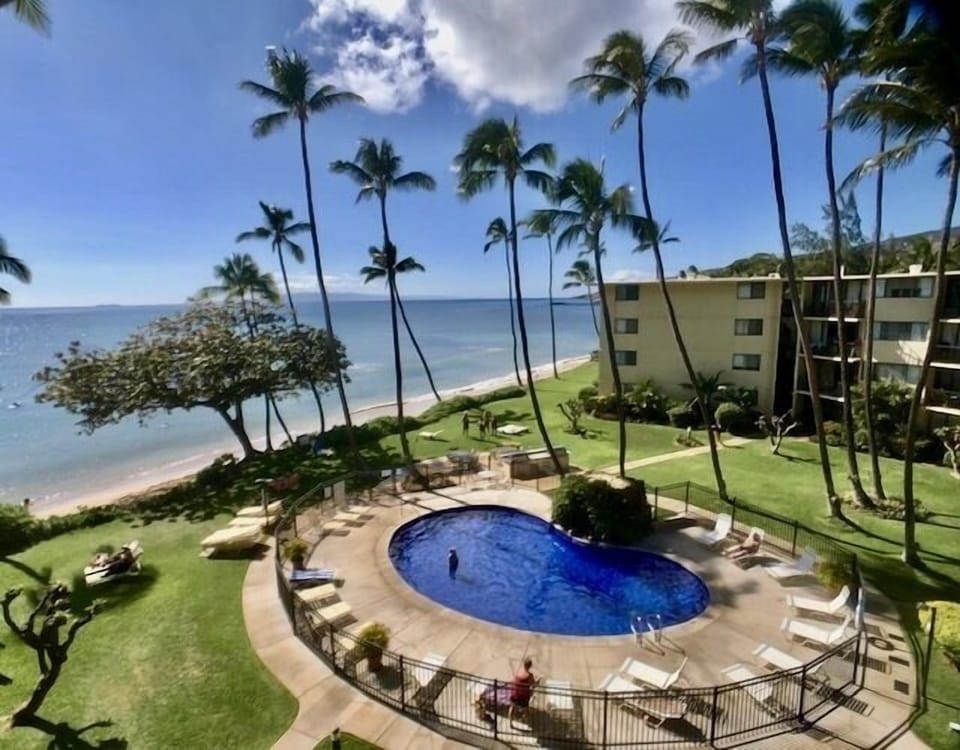 Paradise views from your lanai