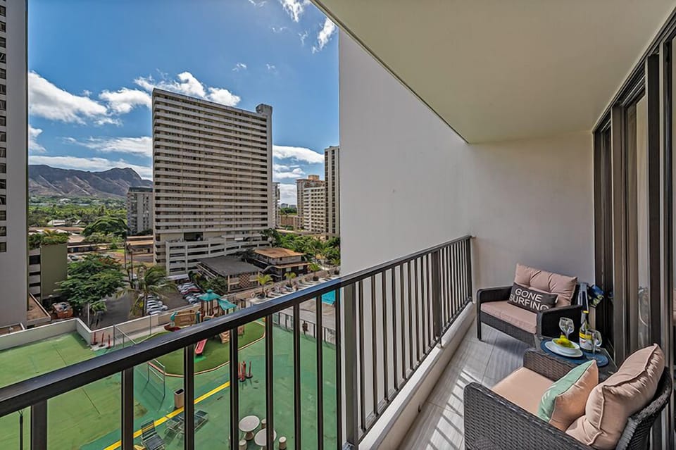 Diamond Head View from Lanai