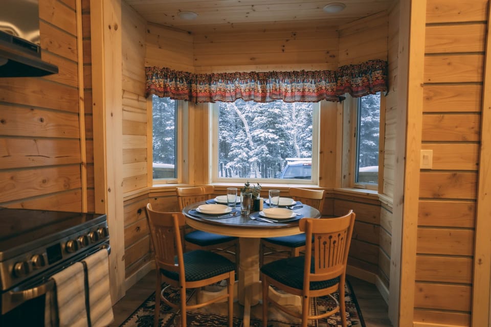 Breakfast nook