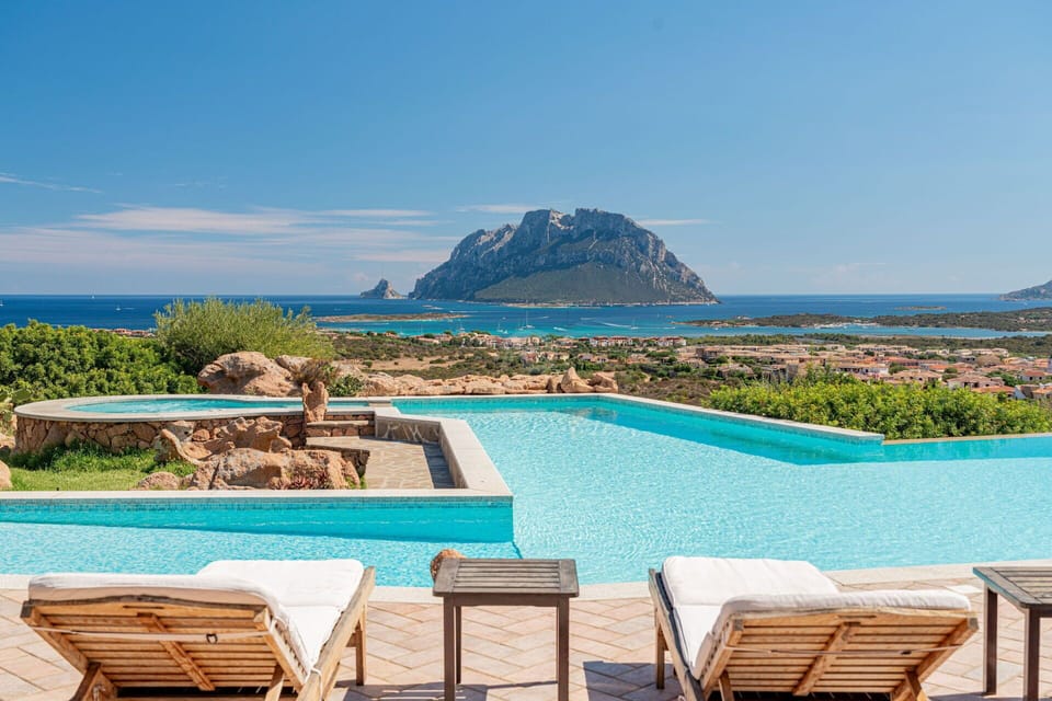 Pool, Scenic View