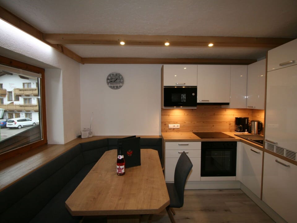 Property, Table, Wood, Cabinetry, Interior Design, Flooring, Floor, Laminate Flooring, Building, Wood Stain