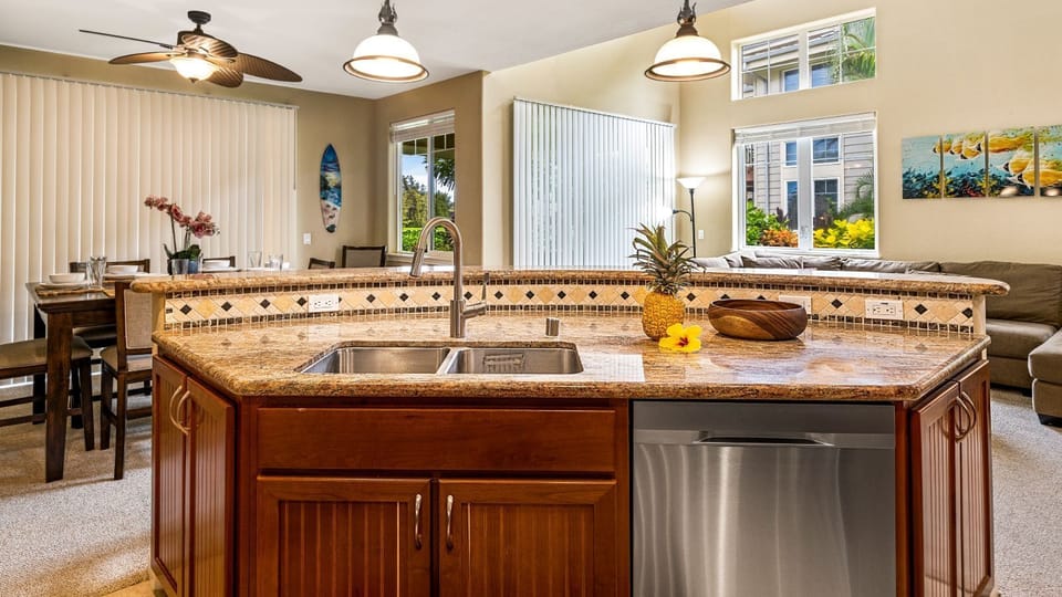 Waikoloa Beach Villas I4 open floor plan