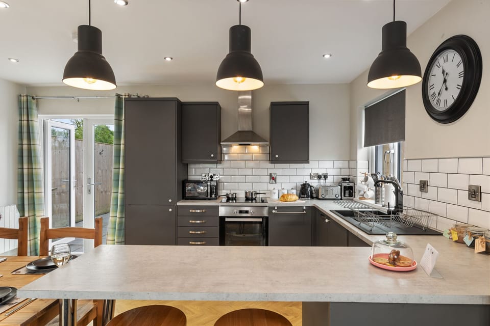 Breakfast bar