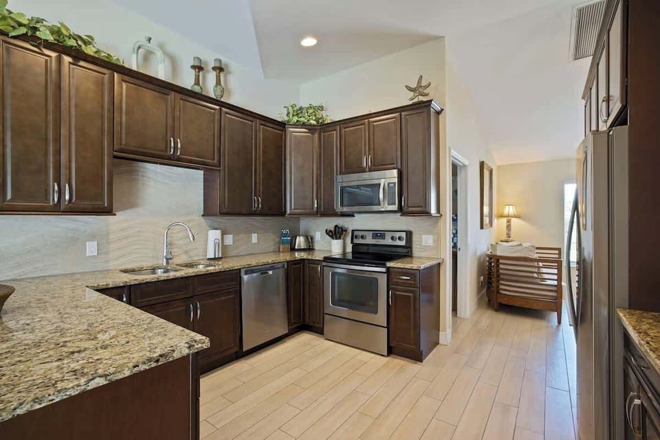 Updated Well stocked kitchen with service for 16. 