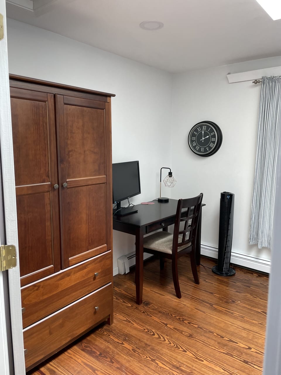 3rd floor bonus office/ guest room desk, chair, hanging wardrobe