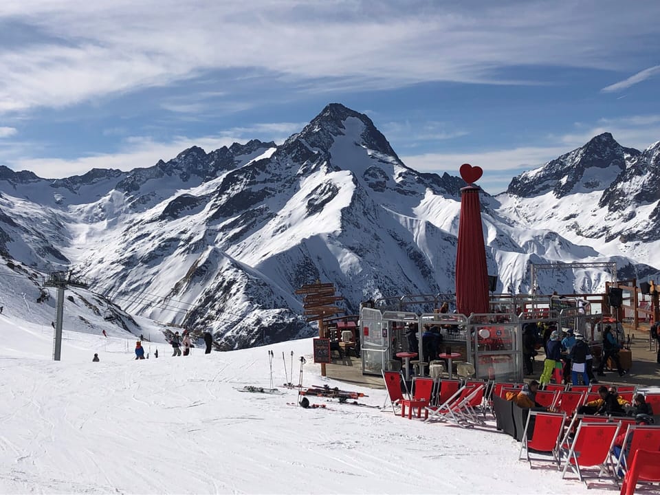 Snow and ski sports