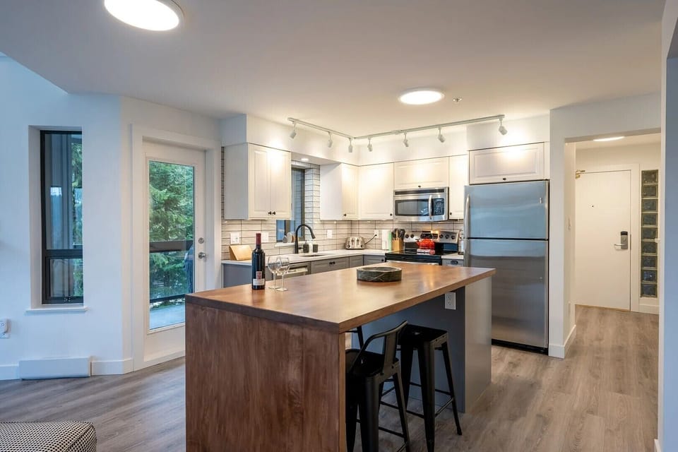 Fully equipped kitchen