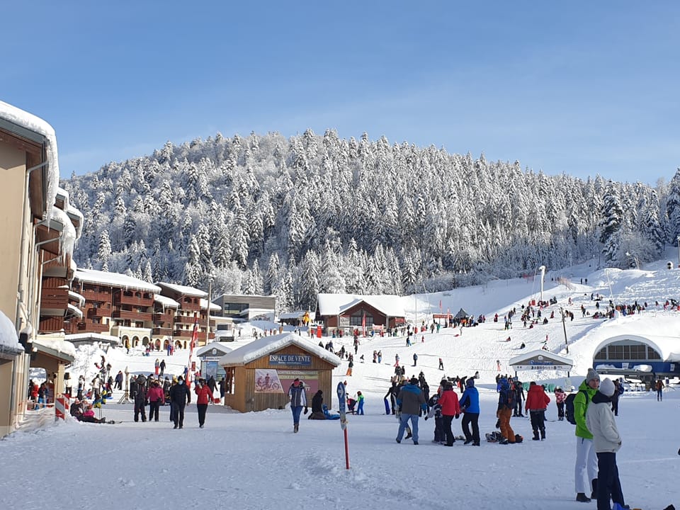 Snow and ski sports