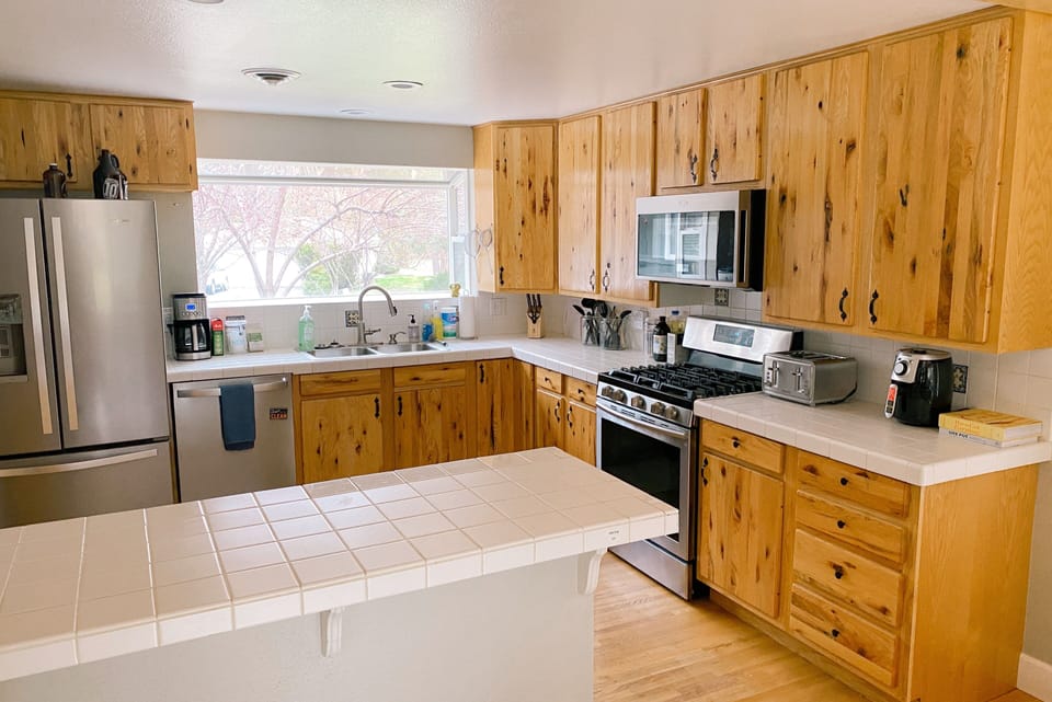 Big kitchen with everything you need to enjoy your vacation
