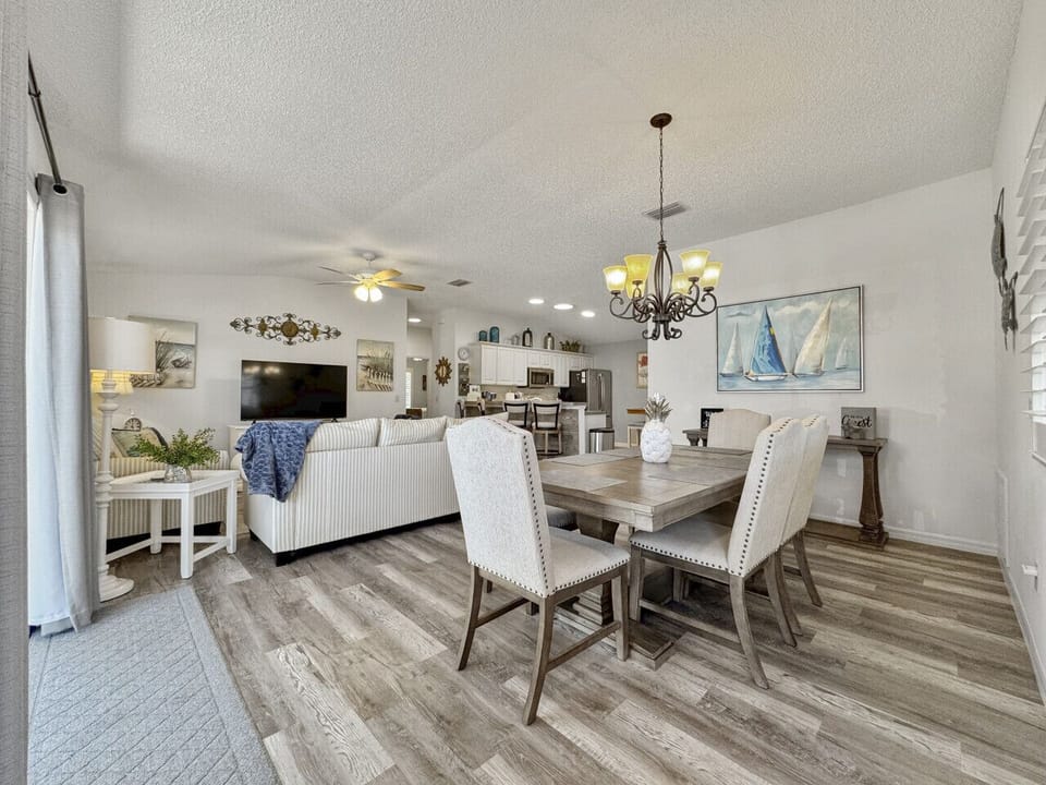 Open concept floor plan