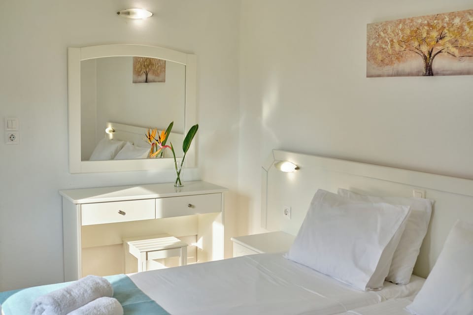 Beachside Bungalow 1 Acharavi Corfu 
