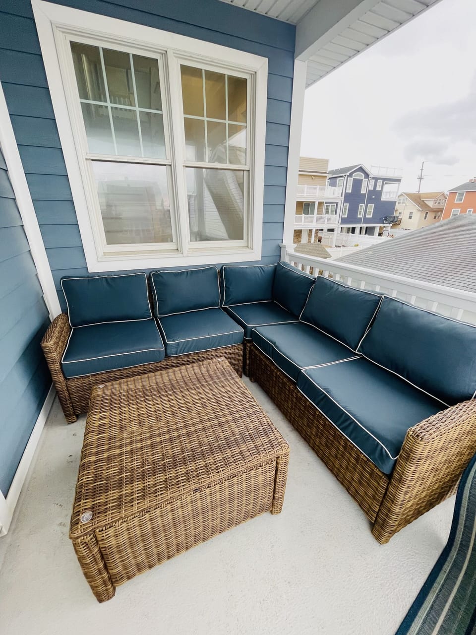 Porch area