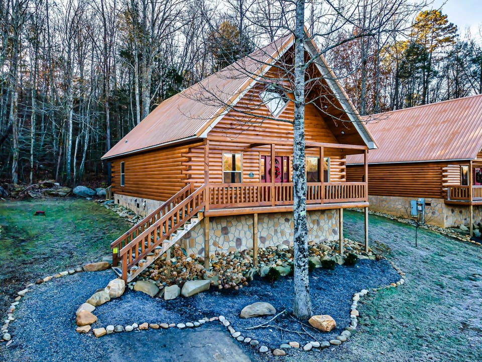 Beautiful brand new cabin