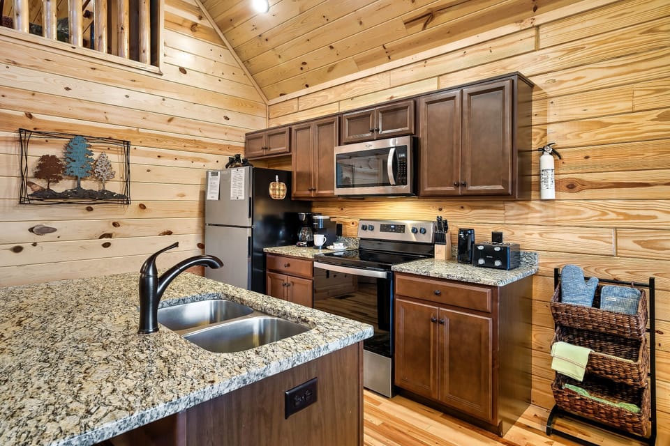 Fully stocked kitchen, just bring your food