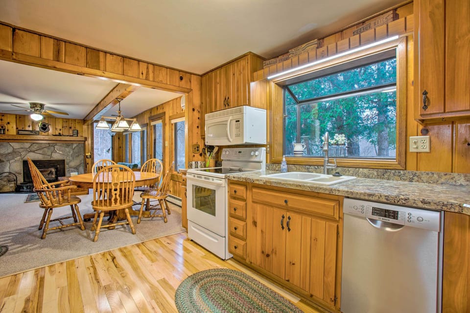 Kitchen | Fully Equipped | 1st Floor | Cooking Basics | Garbage Disposal