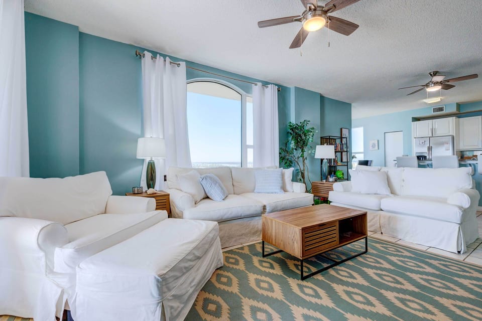 Living Room | Central A/C & Heating | Sleeper Sofa