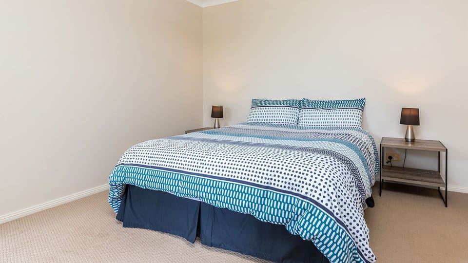 Bed Room - 1