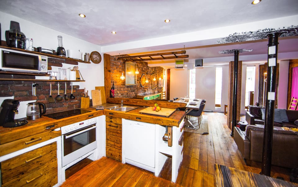 Private kitchen
