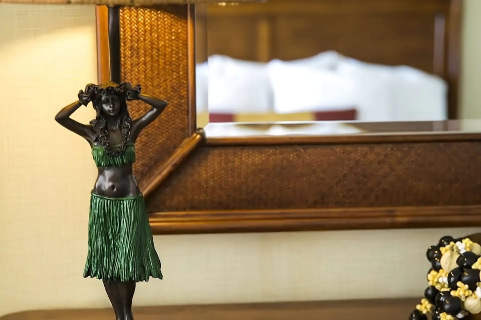 Enjoy island-inspired touches that set a relaxing mood