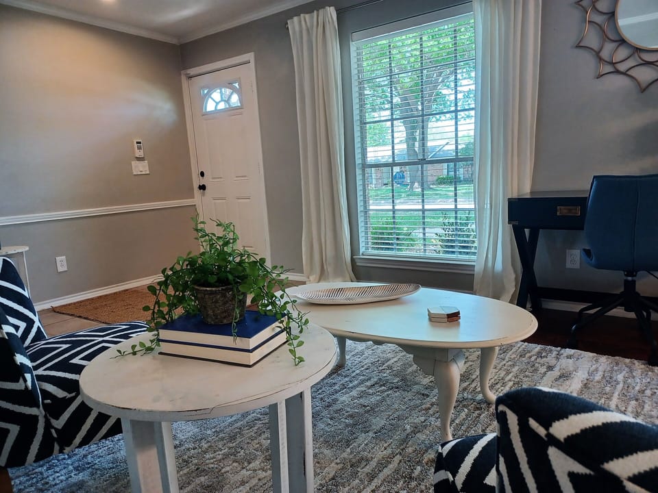 Large windows let in lots of natural light!