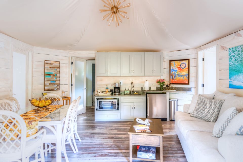 The Clearwater Glamps  decor is light & airy. 