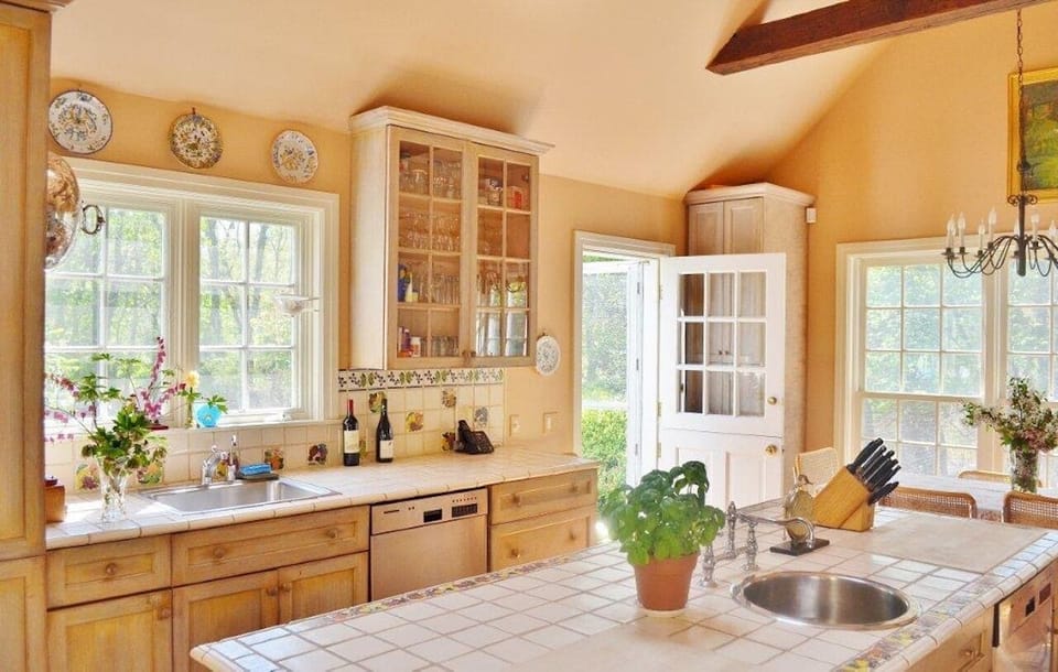 Kitchen 2nd view