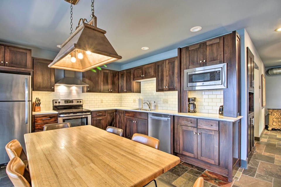 Kitchen | Fully Equipped | Stainless Steel Appliances